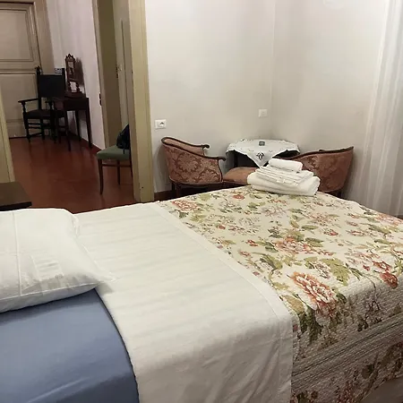 شقة Dimora Di Martiri *